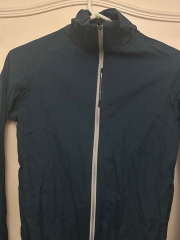 Brugt Q36.5 Coupe-Vent air veste 2025 bike — billede 2 af 8