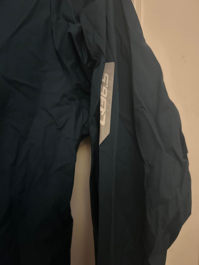 Brugt Q36.5 Coupe-Vent air veste 2025 bike — billede 4 af 8