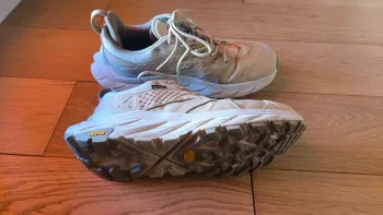 Used Hoka Anacapa Gore-Tex bike — image 3 of 5