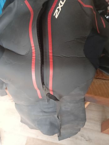 Used 2XU Wetsuit bike — image 2 of 3