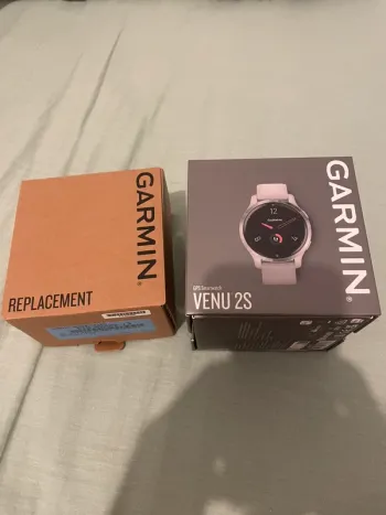 Used Garmin Venu 2S bike — image 2 of 3