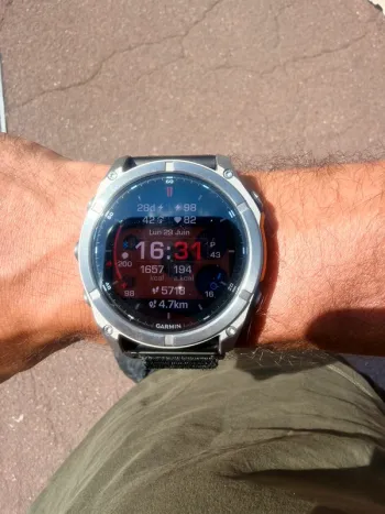 Gebrauchtes Premium Fenix 8 AMOLED 51mm bike