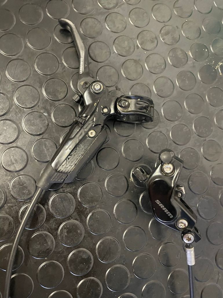Sram Code RSC Brakes 2024 bike usato — immagine 4 di 7