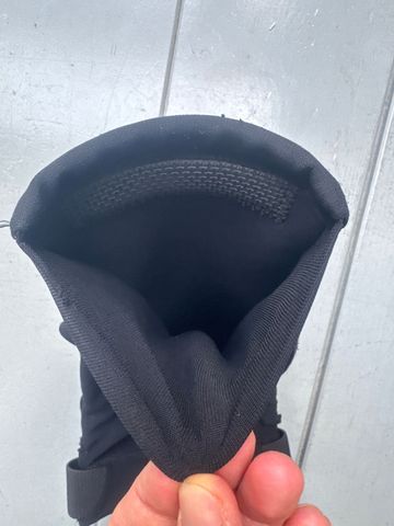 Brugt POC VPD 2.0 Kneepads 2023 bike — billede 6 af 6