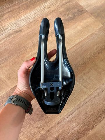 Tweedehands ISM Saddle 2025 bike — afbeelding 3 van 4