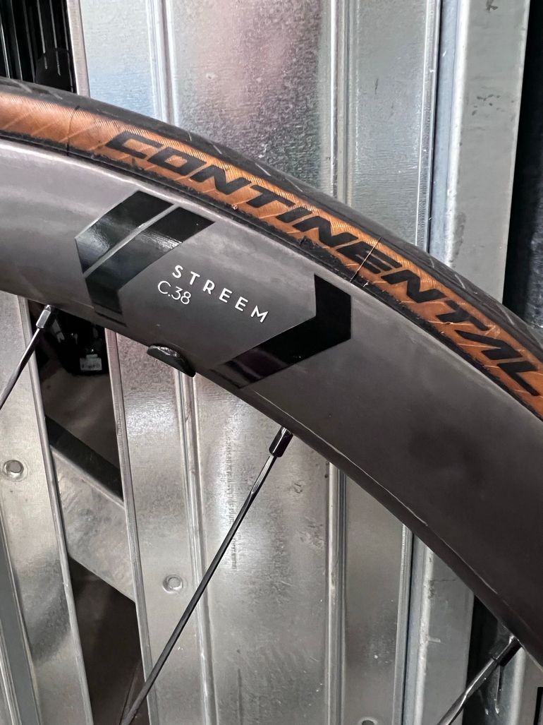 Brugt Newmen Streem C.38 Wheel 2025 bike — billede 4 af 5