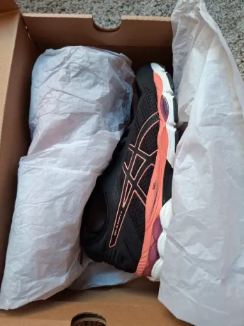Used Asics Gel Glorify 4 bike — image 10 of 10
