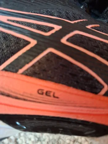 Used Asics Gel Glorify 4 bike — image 5 of 10