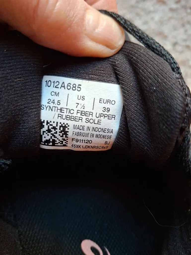 Used Asics Gel Glorify 4 bike — image 7 of 10