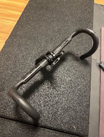 Used Deda Elementi Deda Superzero RS Handlebar 2025 bike — image 2 of 4