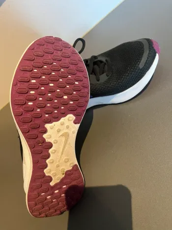 Used Nike Baskets de sport bike — image 2 of 4