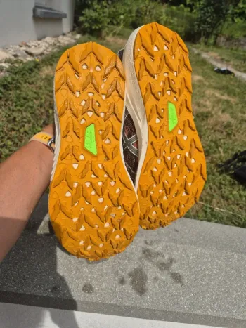 Used Asics fuji lite 4 bike — image 6 of 7