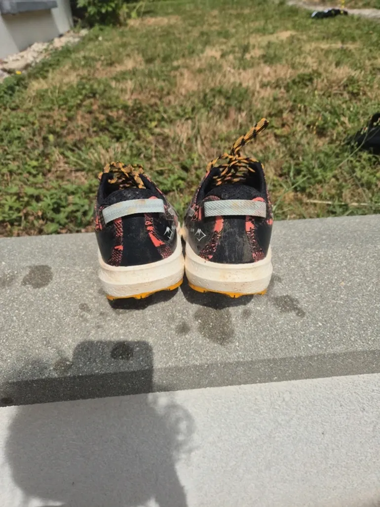 Used Asics fuji lite 4 bike — image 4 of 7