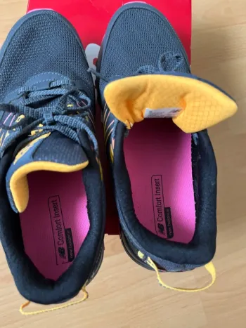 New Balance Basket Femme bike d'occasion — image 6 sur 6