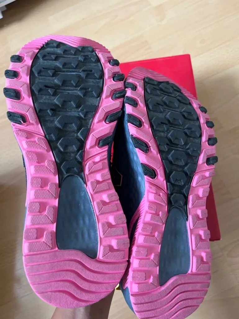 New Balance Basket Femme bike d'occasion — image 3 sur 6