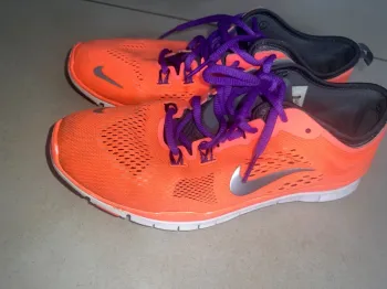 Used Nike Sportschuhe bike