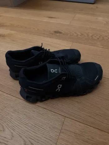 Used On Running On Sportschuhe bike — image 3 of 3