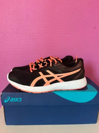 Used Asics Running Shoes bike