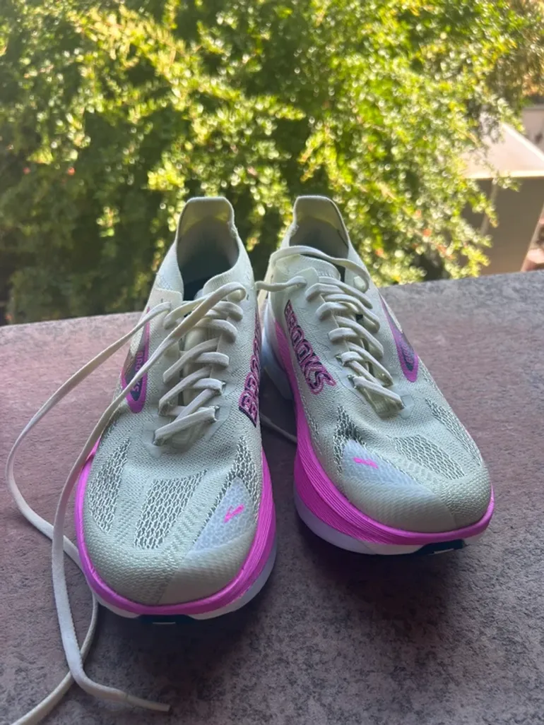 Brooks Hyperion Max 3 bike de segunda mano — imagen 3 de 3