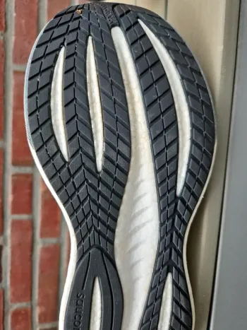 Saucony Triumph 22 bike de segunda mano — imagen 12 de 14