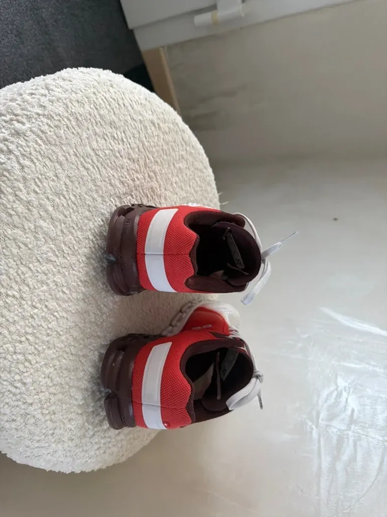 Used On Running Shoes size 36 bike — image 2 of 7