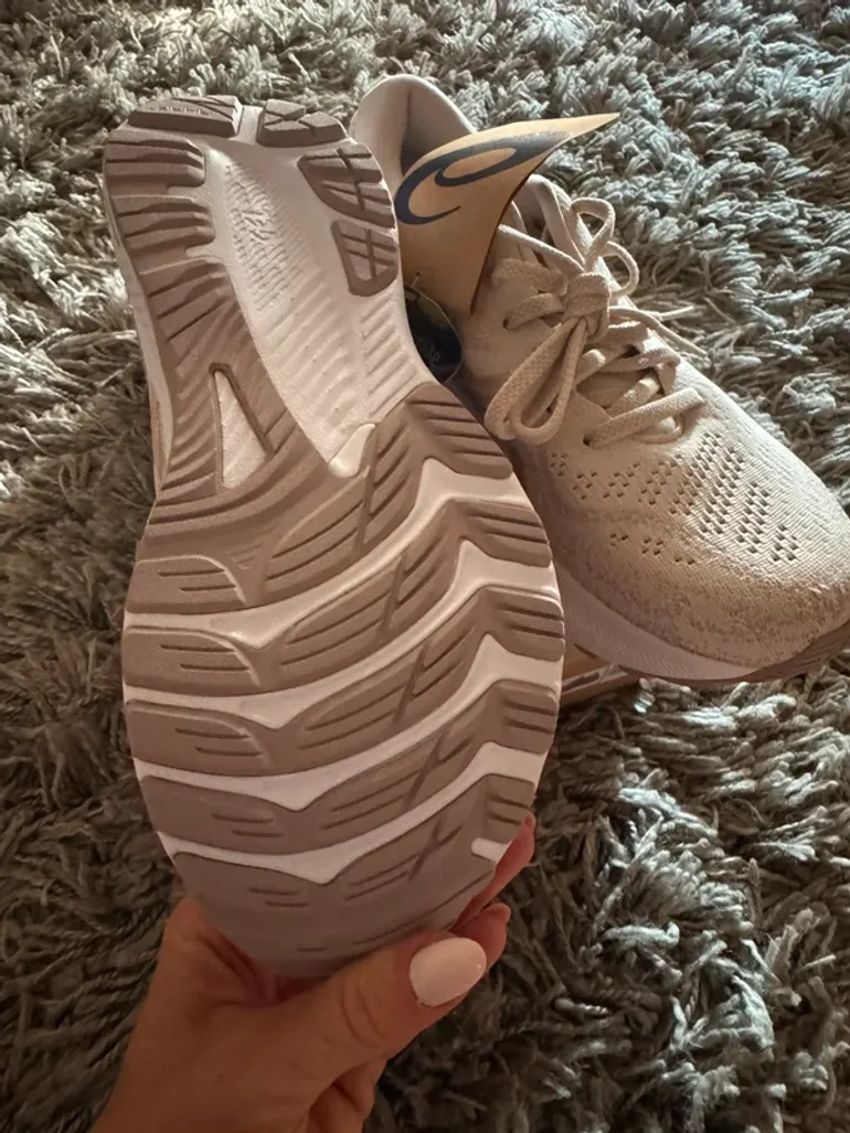 Used Asics Gel Kayano 29 bike — image 2 of 5