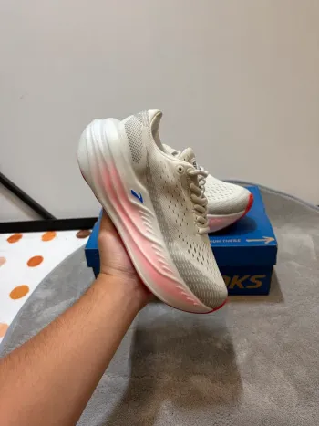 Brooks Glycerin Max bike d'occasion — image 3 sur 9