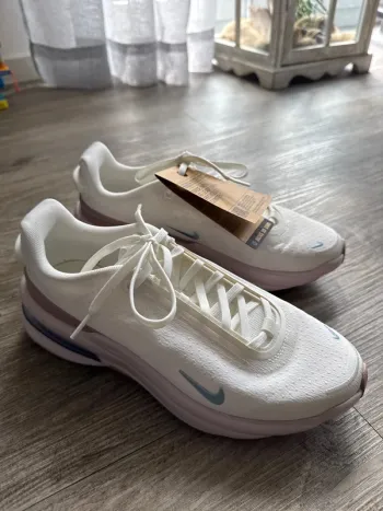Gebrauchtes Nike Air Zoom bike — Bild 2 von 10