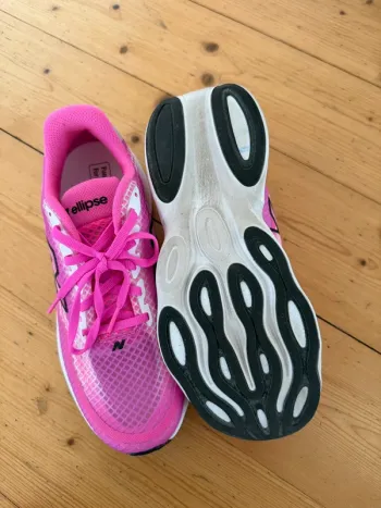 Used New Balance Ellipse bike — image 2 of 4