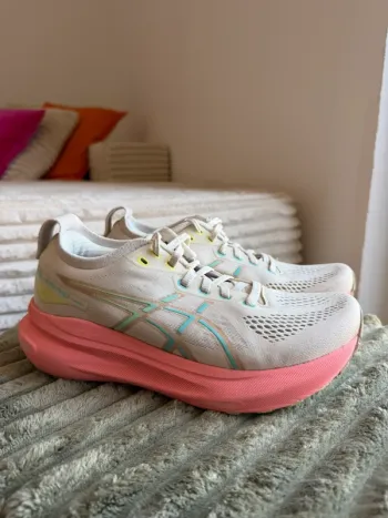 Gebrauchtes Asics Gel-Kayano 31 bike
