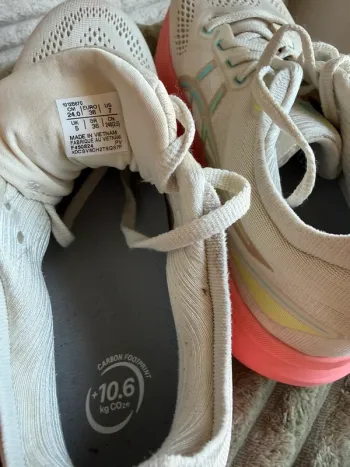 Asics Gel-Kayano 31 bike d'occasion — image 7 sur 7