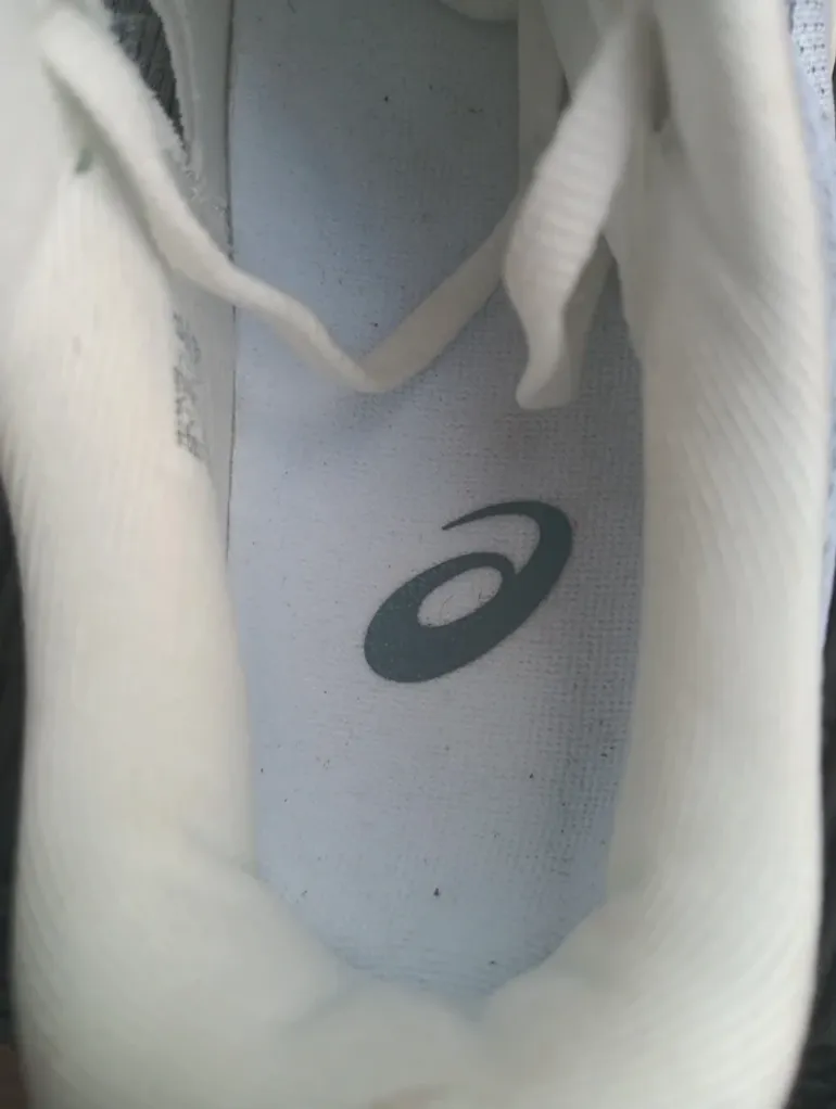 Used Asics Superblast 2 bike — image 6 of 8
