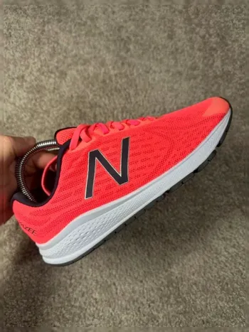 Used New Balance Wazee bike — image 5 of 10
