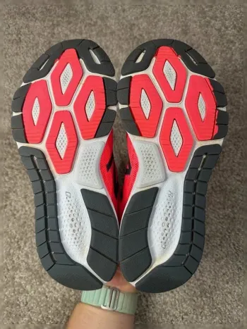 Used New Balance Wazee bike — image 9 of 10