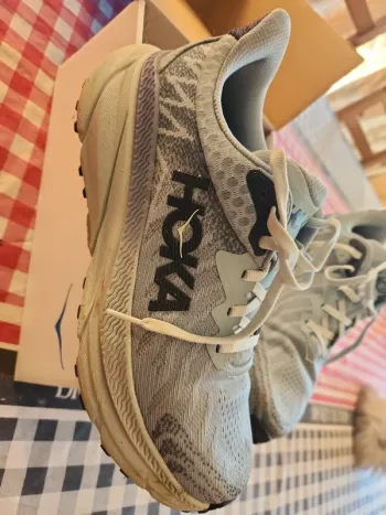 Hoka Challenger 7 bike d'occasion — image 2 sur 5