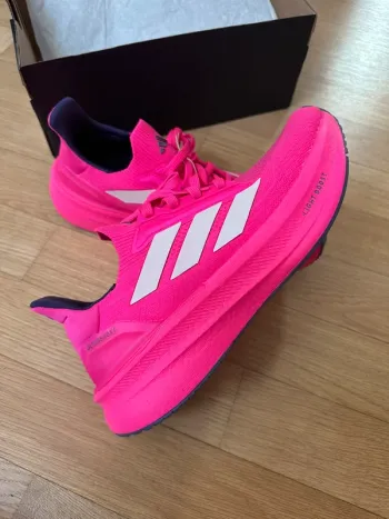 Used Adidas Ultraboost 5X W bike
