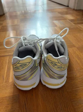 Used Asics Gel 39 bike — image 3 of 4