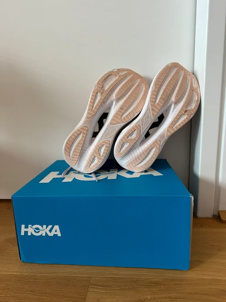 Used Hoka Skyward X2 bike — image 3 of 4