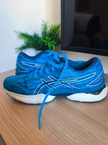 Used Asics Gel-Sayun bike — image 3 of 10