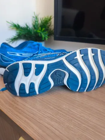 Used Asics Gel-Sayun bike — image 9 of 10