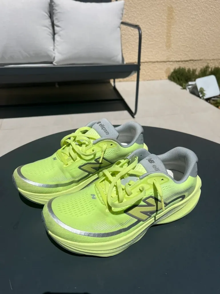 Used New Balance Elipse bike — image 3 of 6
