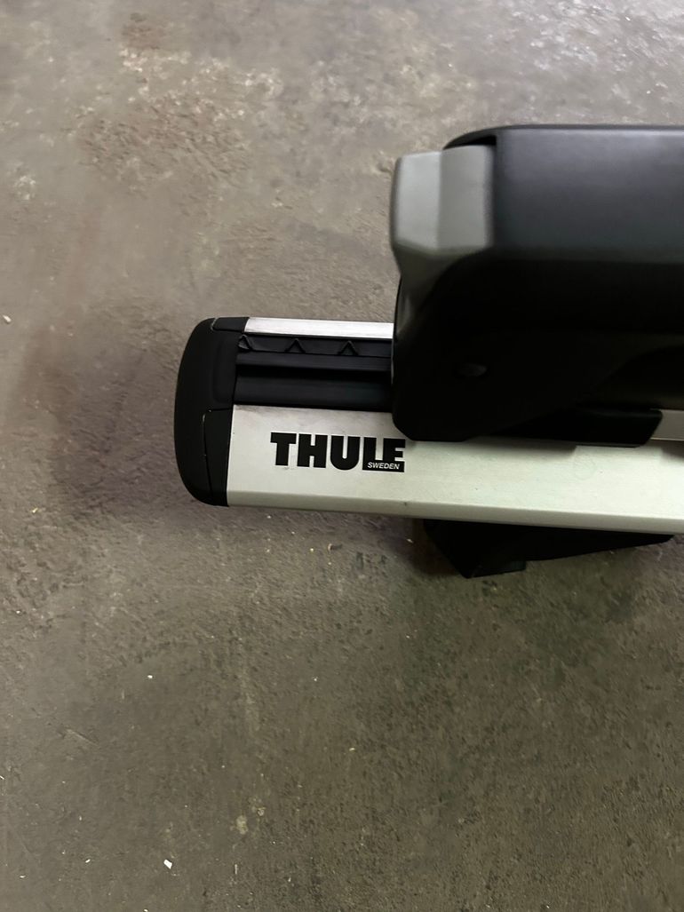 Brugt Thule Barre e portascì bike — billede 6 af 7