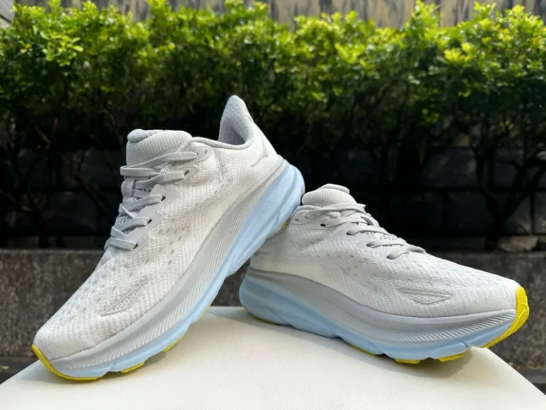 Used Hoka Clifton 9 bike — image 2 of 8
