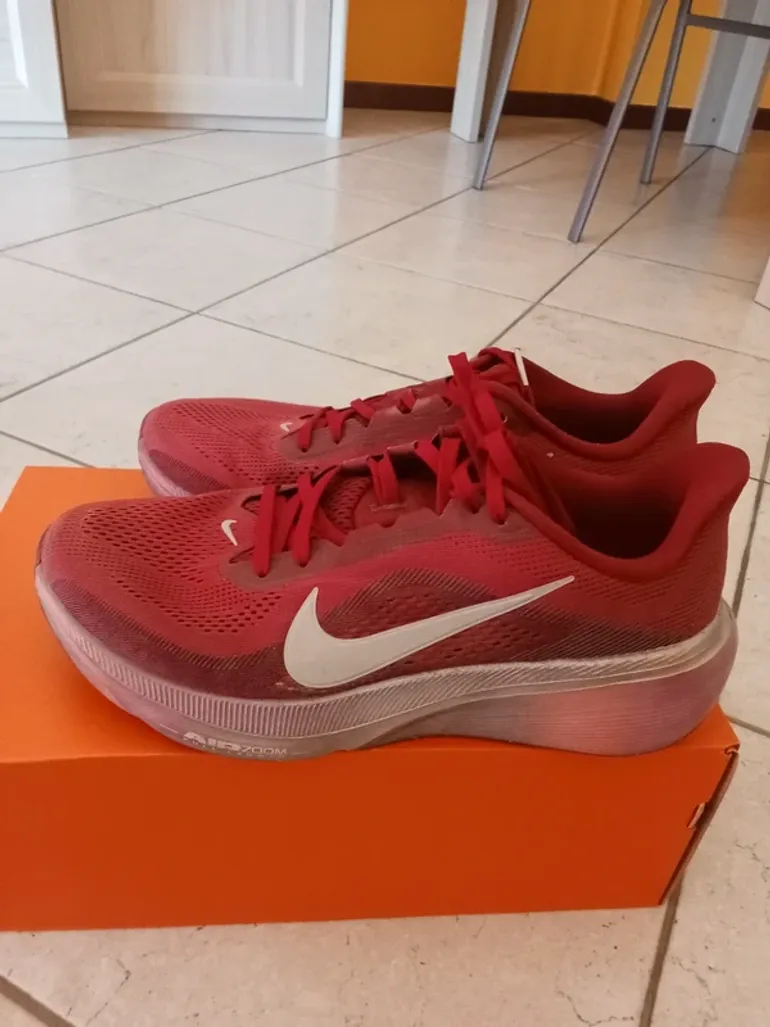 Gebrauchtes Pegasus Nike Air Zoom 42 bike — Bild 3 von 9