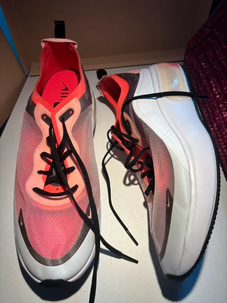 Używany Nike Sneaker Sportschuhe 42 bike — zdjęcie 2 z 8