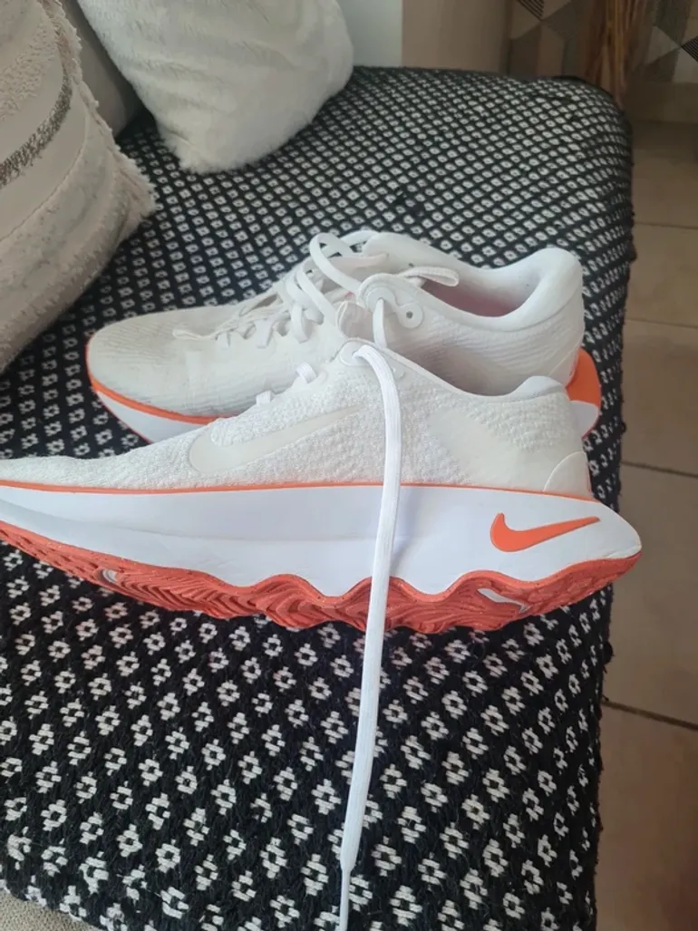 Použité Orange Nike Motiva bike — obrázek 2 z 5