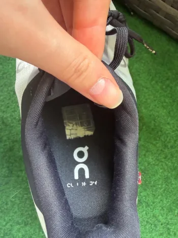 Used On Running Cloud bike — image 7 of 8