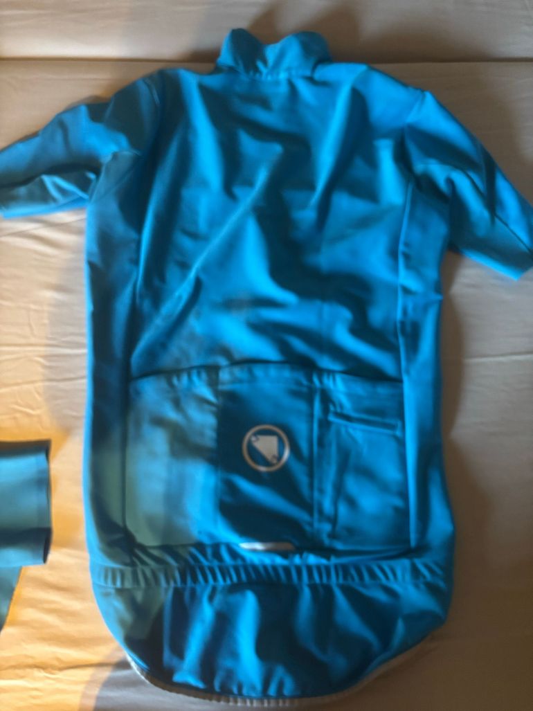 Brugt Endura Enduro Cycling Jacket bike — billede 2 af 4