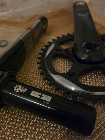 Used Sram Force 1 Drivetrain & Pedals