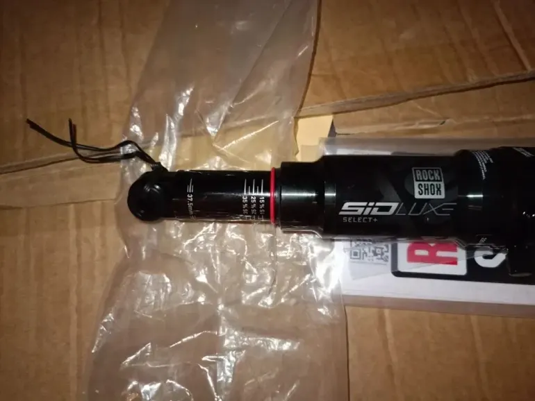 Brugt RockShox SidLuxe Select+ 2026 bike — billede 9 af 9
